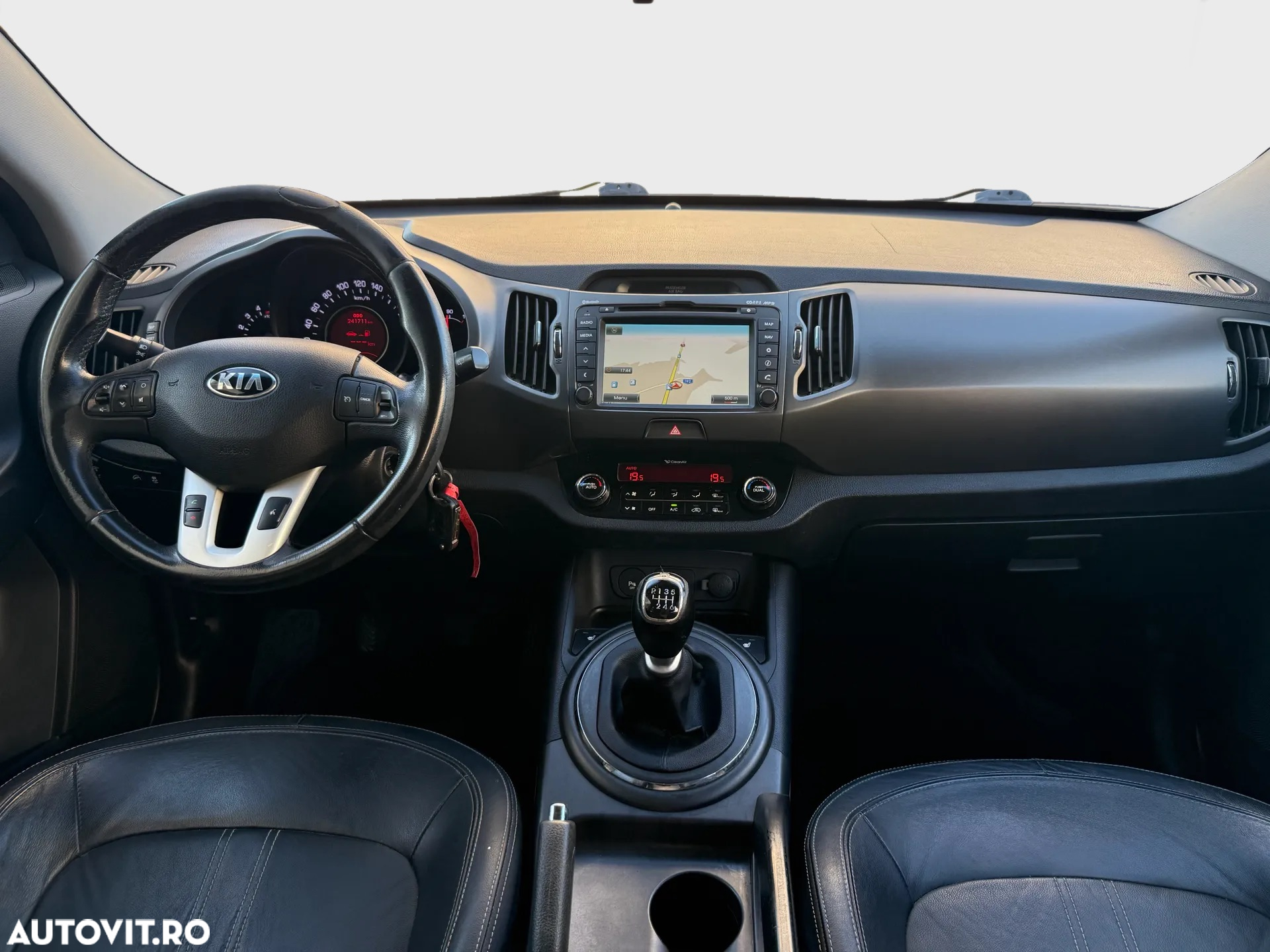 Kia Sportage 1.7 CRDI 2WD Attract - 9