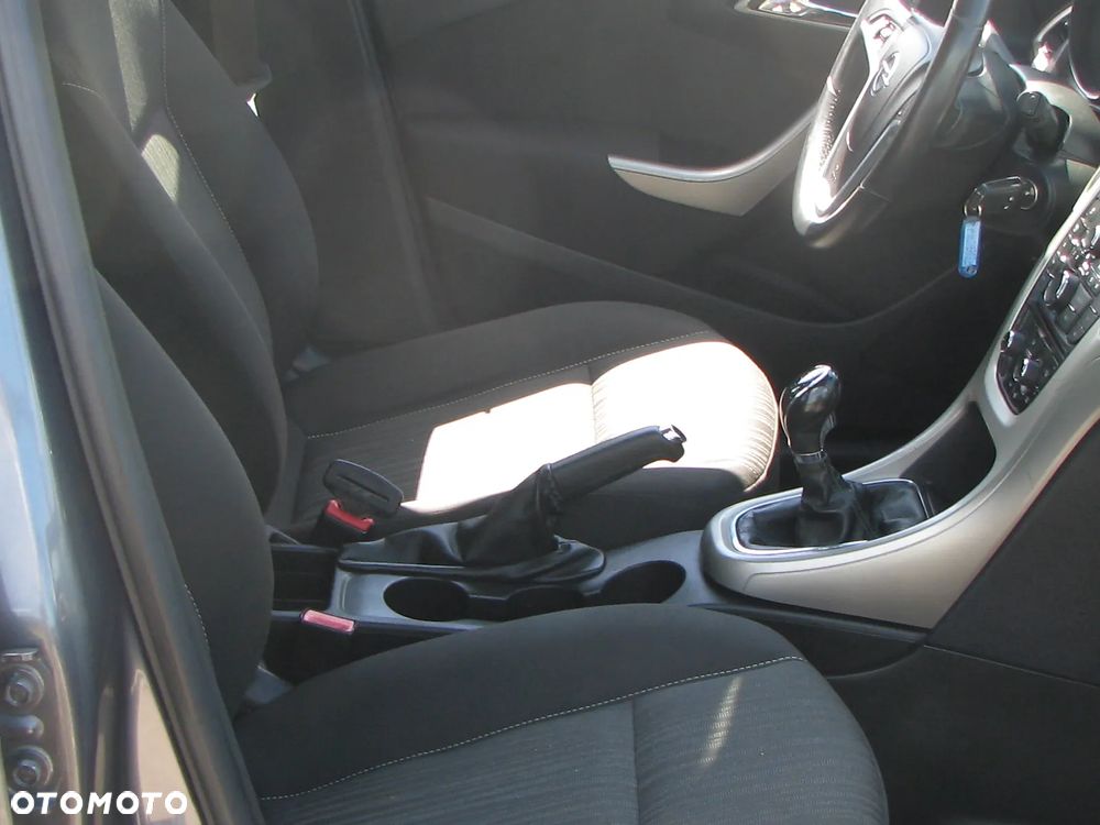 Opel Astra 1.4 Turbo Active - 11