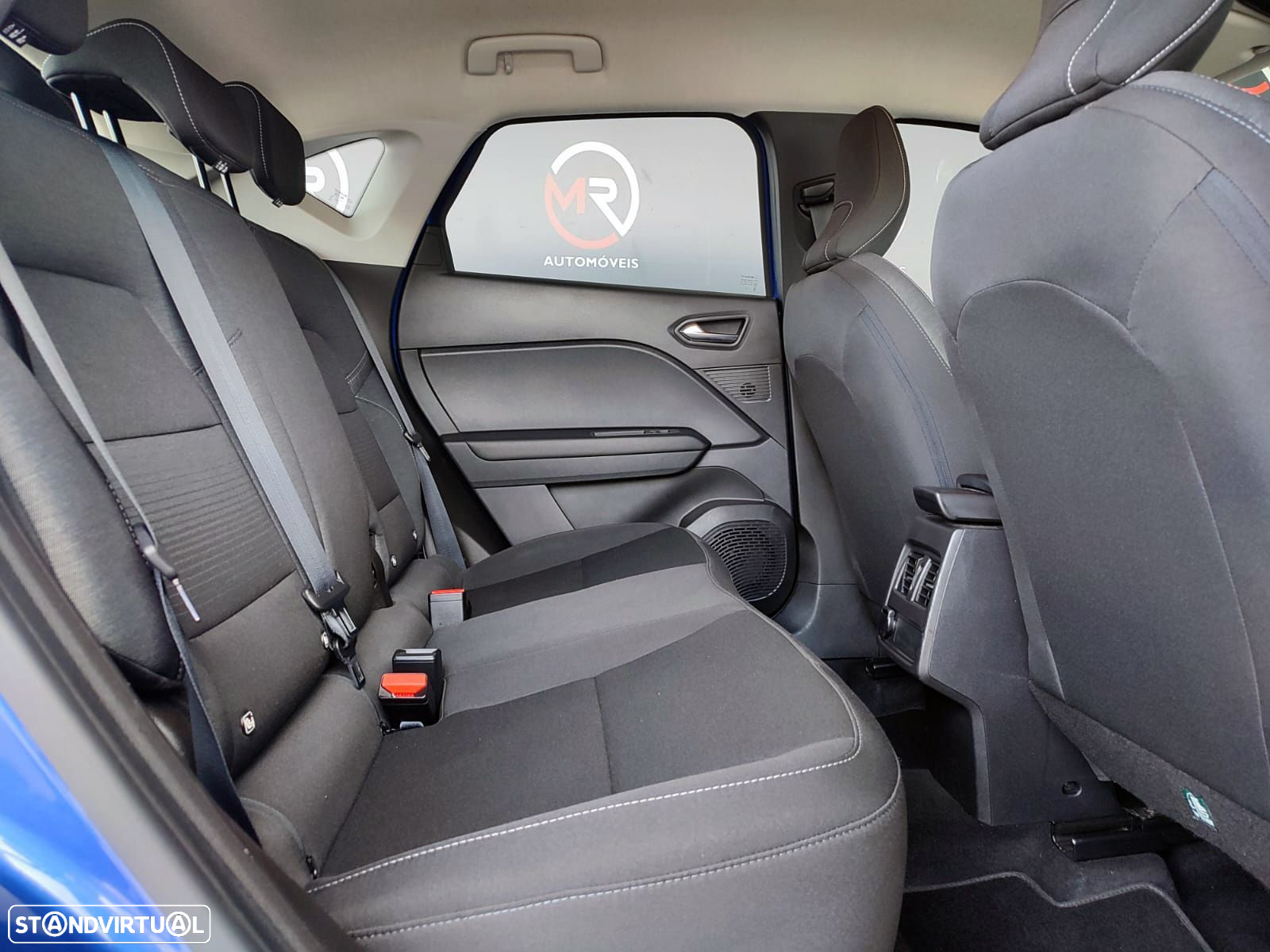 Renault Captur - 26