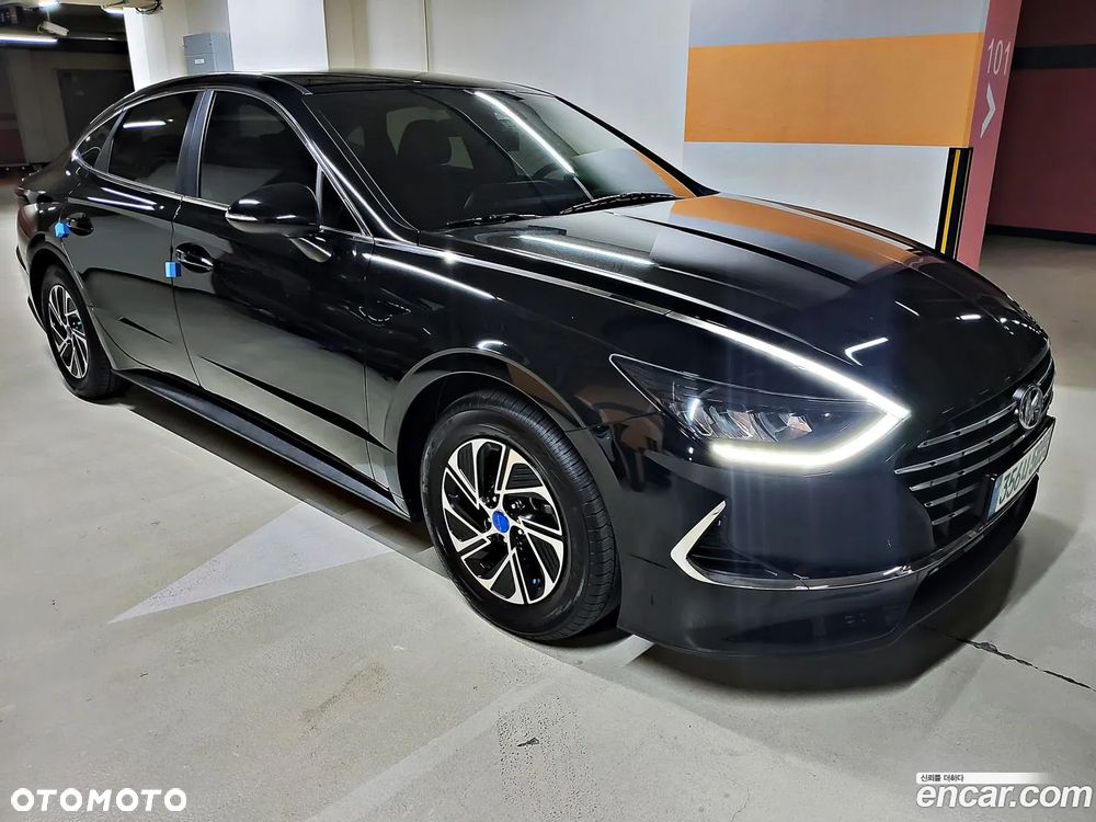 Hyundai Sonata - 6