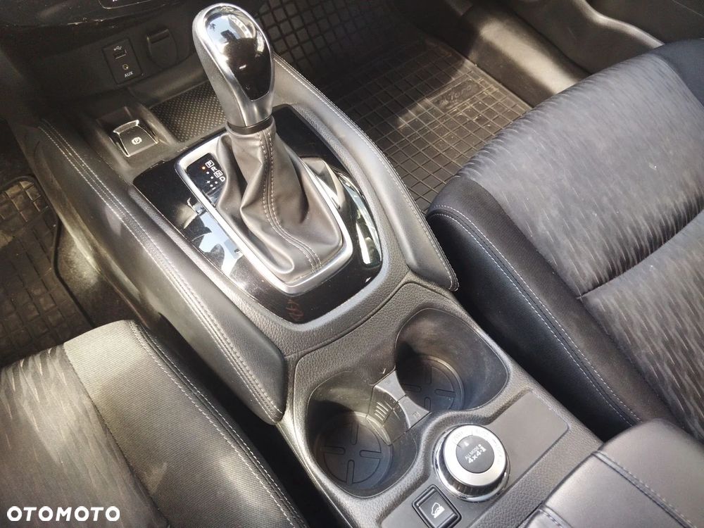 Nissan X-Trail 2.0 dCi N-Connecta 4WD Xtronic - 13