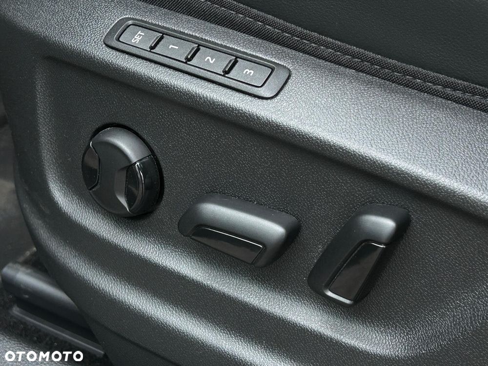 Cupra Ateca 1.5 TSI DSG - 37