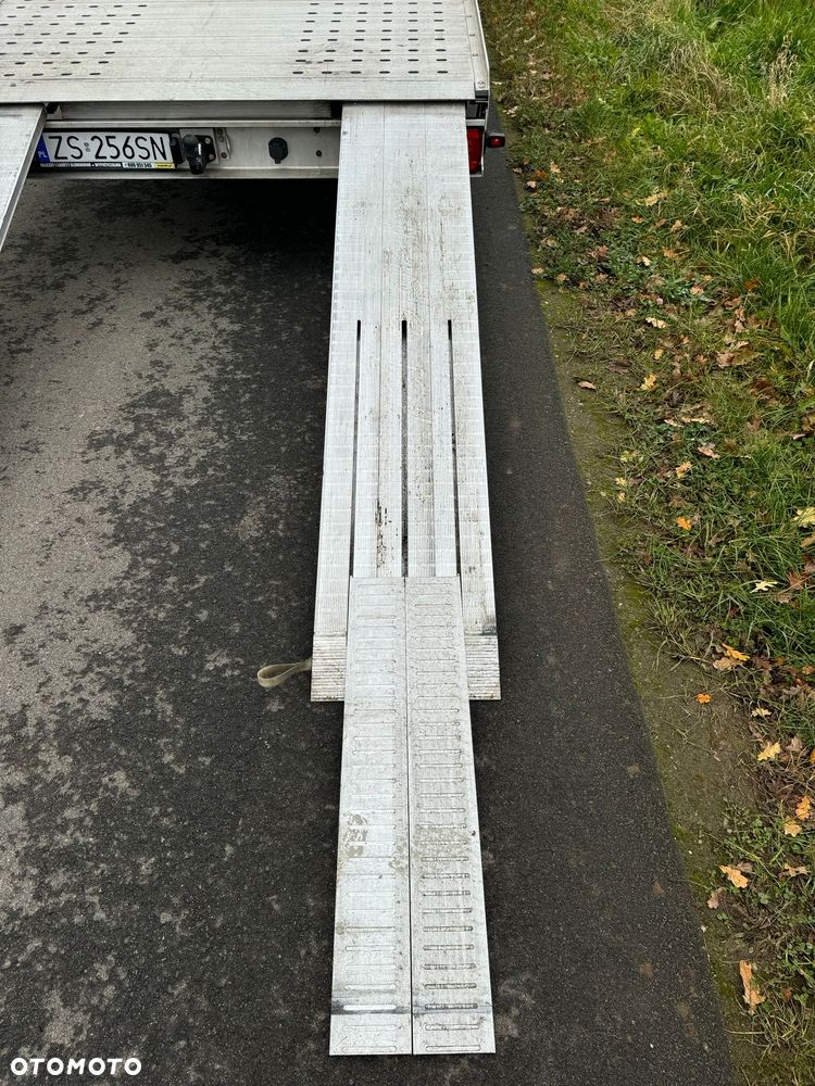 Mercedes-Benz SPRINTER - 13