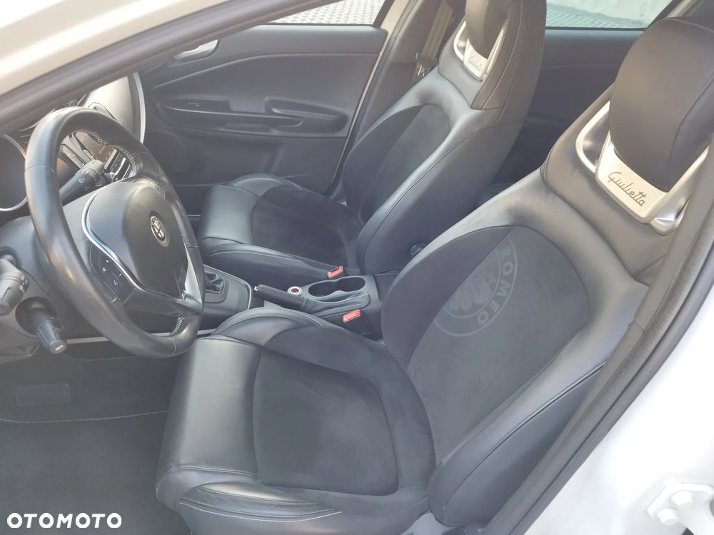 Alfa Romeo Giulietta 1750 TBi QV TCT - 30