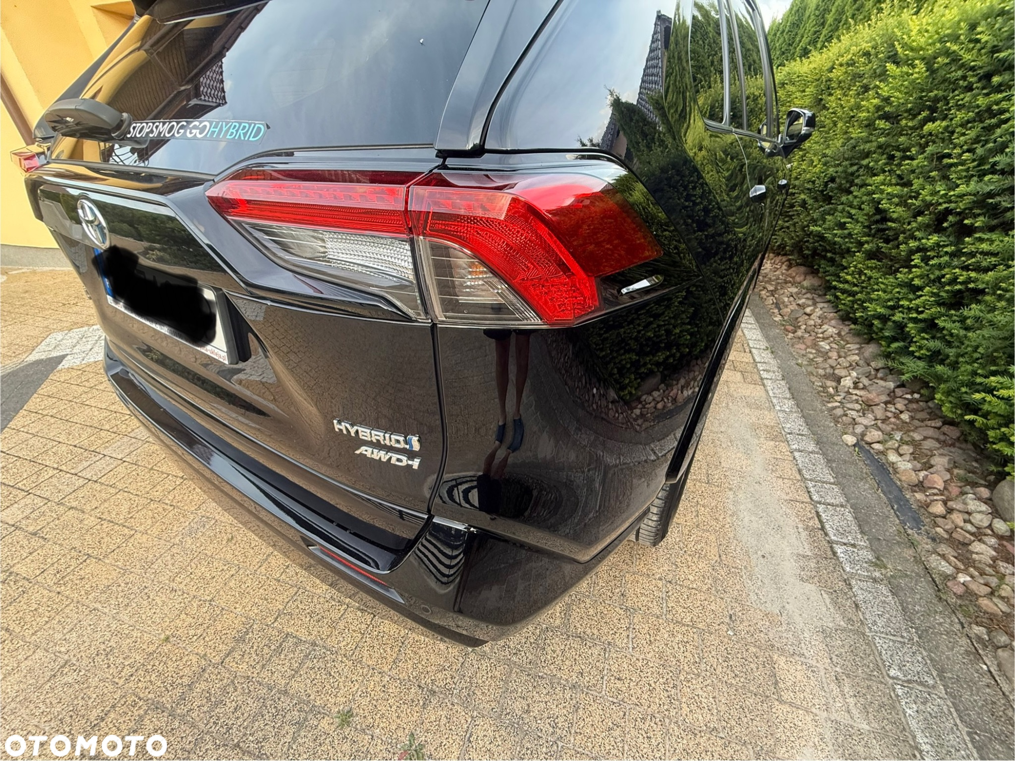 Toyota RAV4 2.5 Hybrid Black Edition by JBL 4x4 - 10