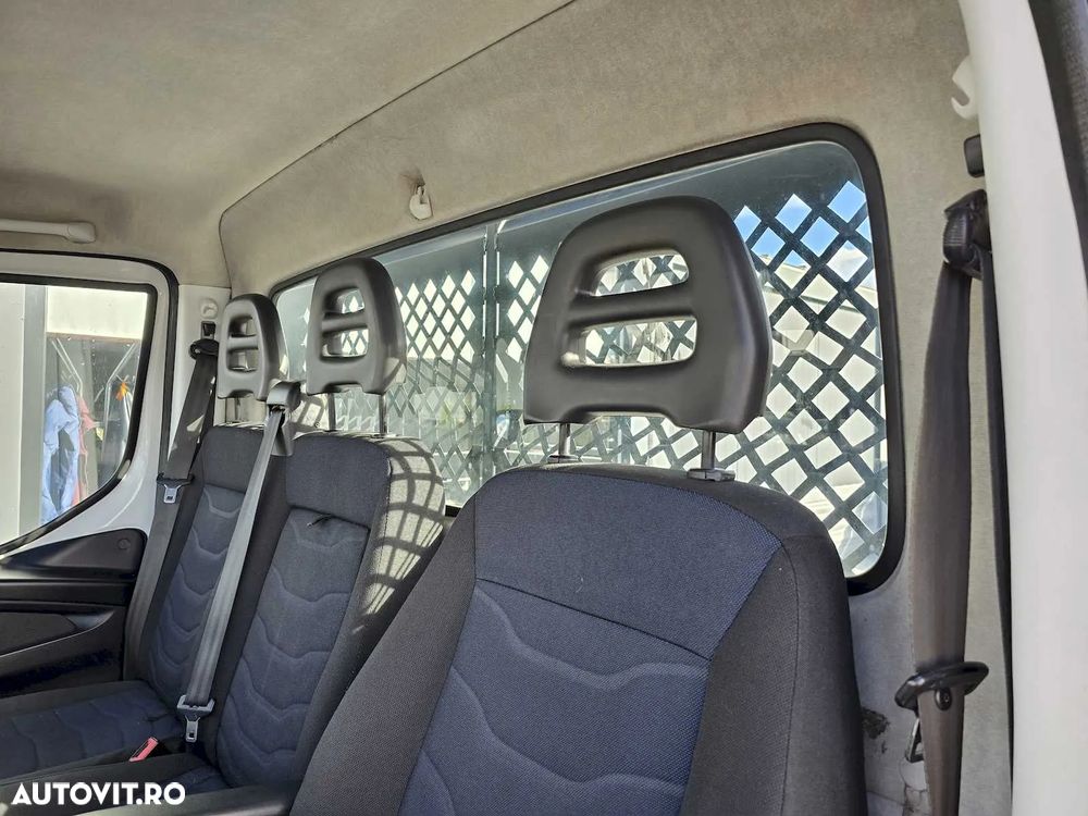 Iveco Daily 3000 cmc benaCantoni 3.2 m,basculabila 3 parti pe cutia viteze,diferential blocabil punte spate. 2018. - 24