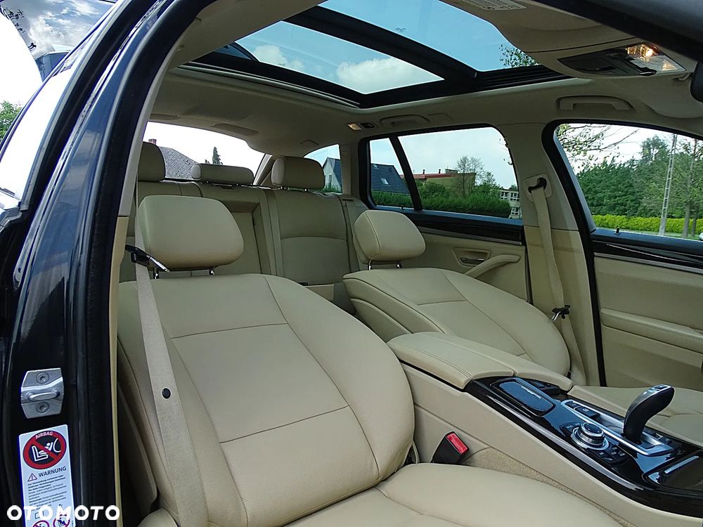 BMW Seria 5 520d - 37