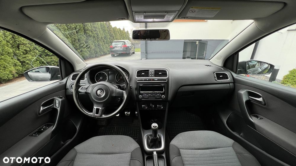 Volkswagen Polo 1.6 TDI DPF Highline - 12