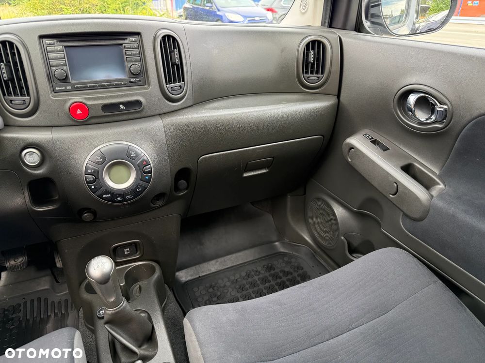 Nissan Cube - 27