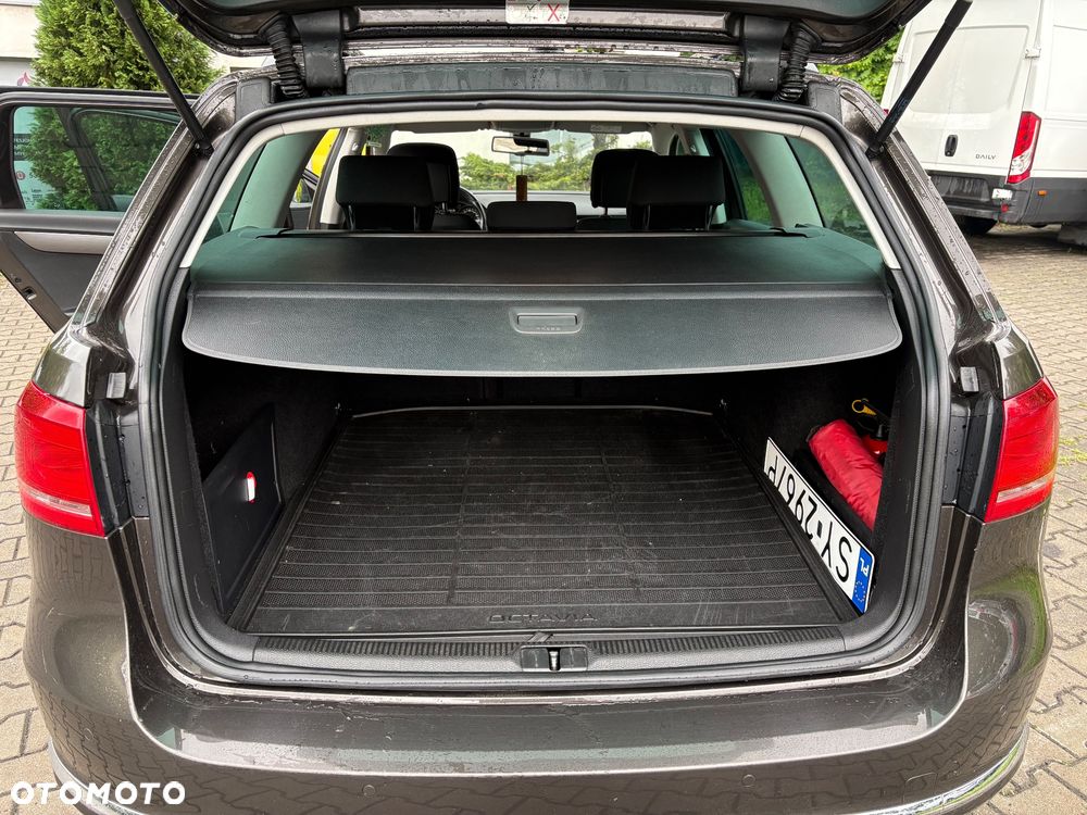 Volkswagen Passat 2.0 Blue TDI DSG SCR Comfortline - 9