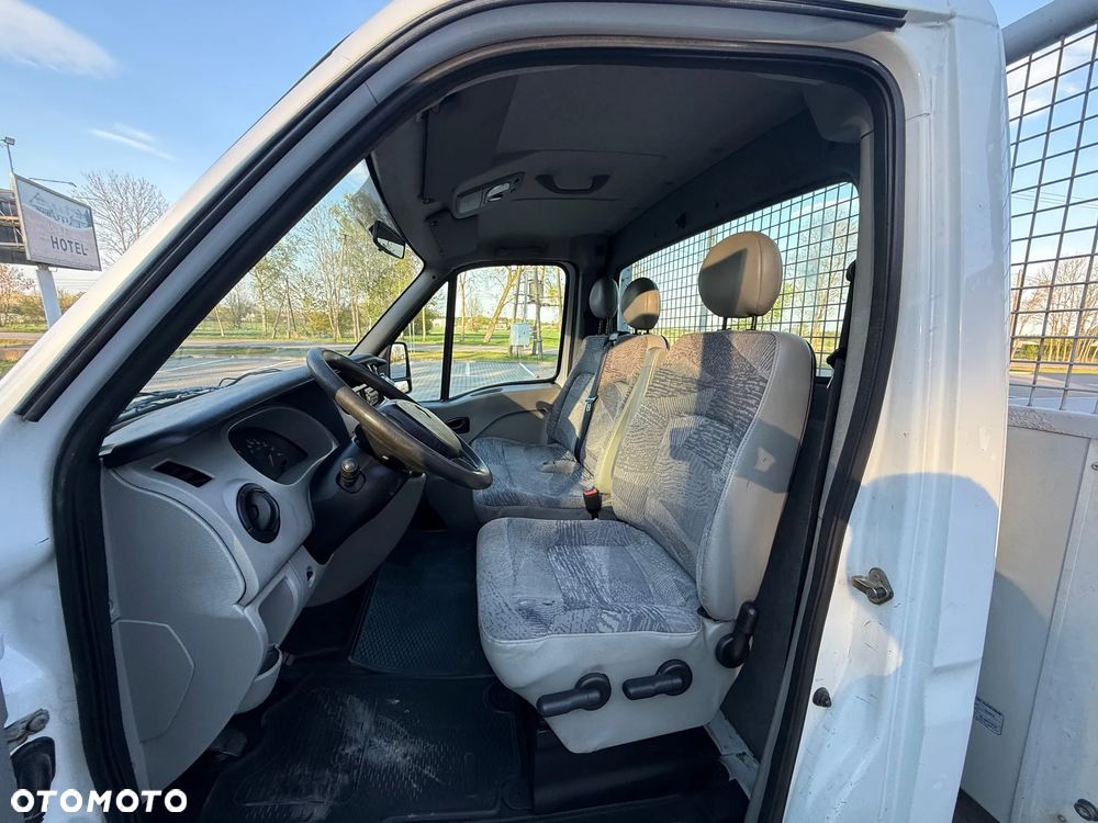 Renault Master - 18