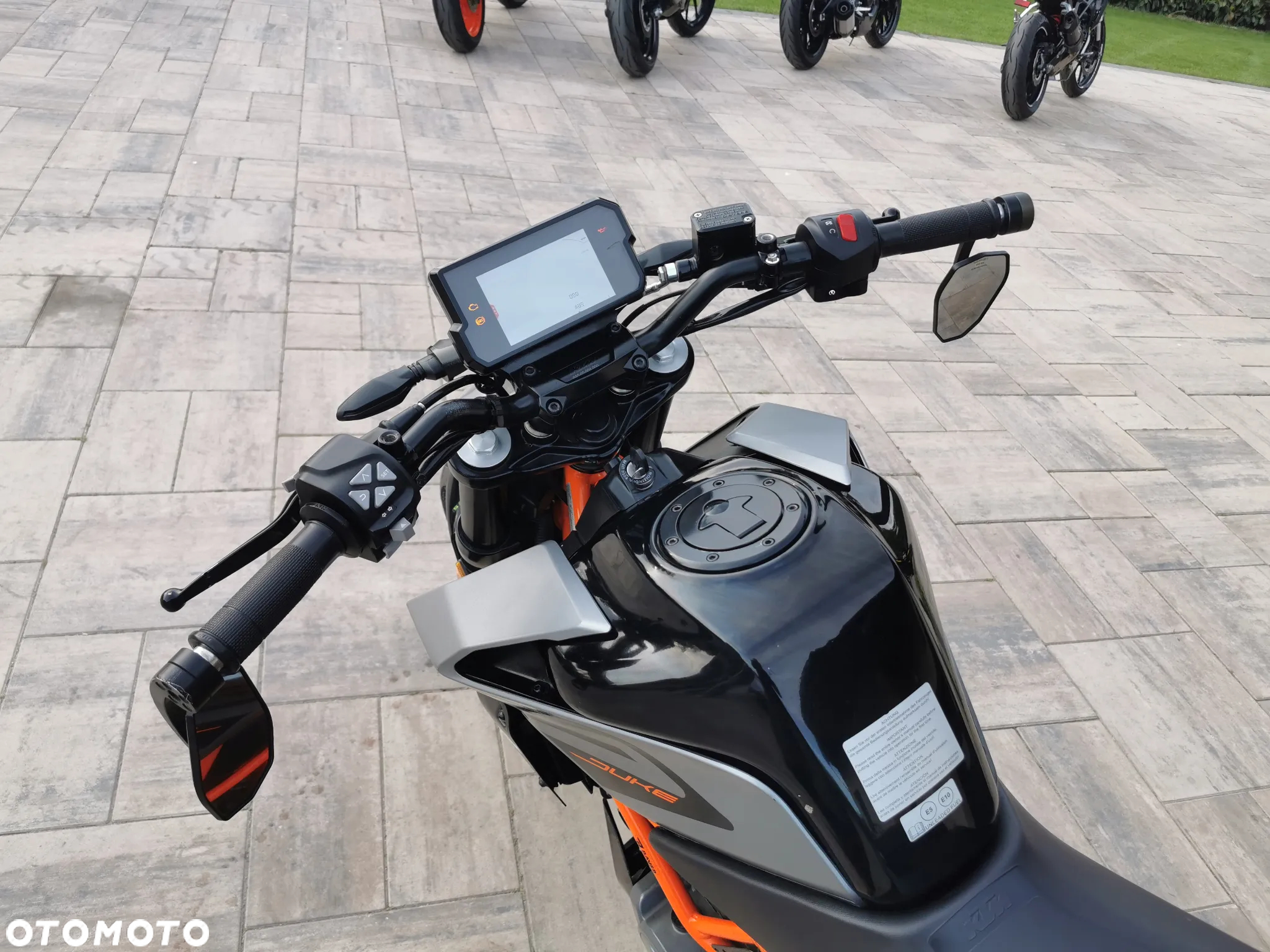 KTM Duke - 15