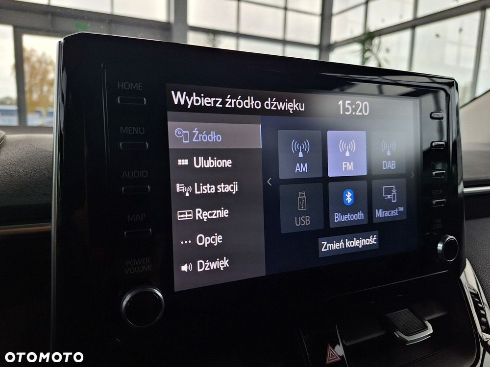 Toyota Corolla 1.5 Comfort - 29