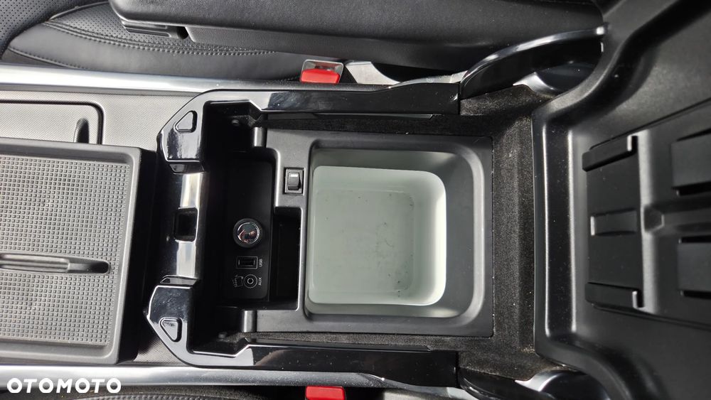 Land Rover Range Rover Sport SDV6 HSE Dynamic - 9