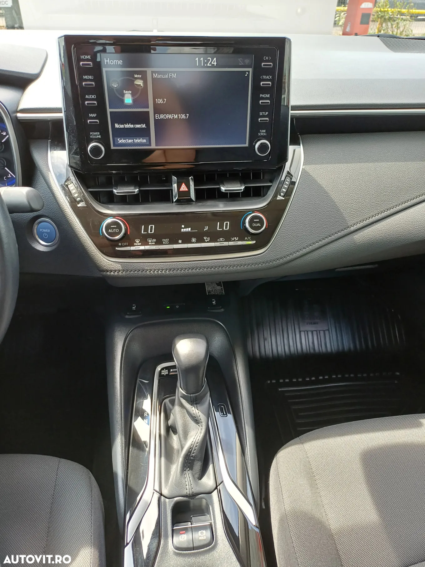 Toyota Corolla 1.8 HSD Dynamic - 12