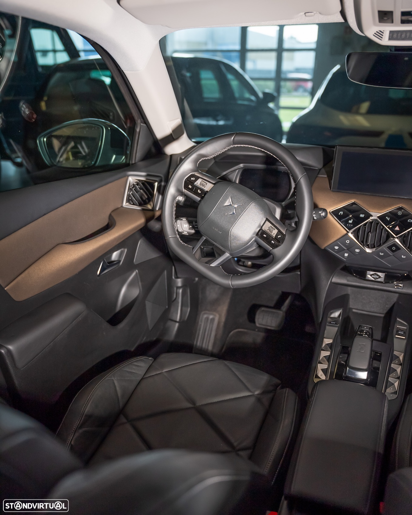 DS DS3 Crossback E-TENSE PERFORMANCE LINE - 37