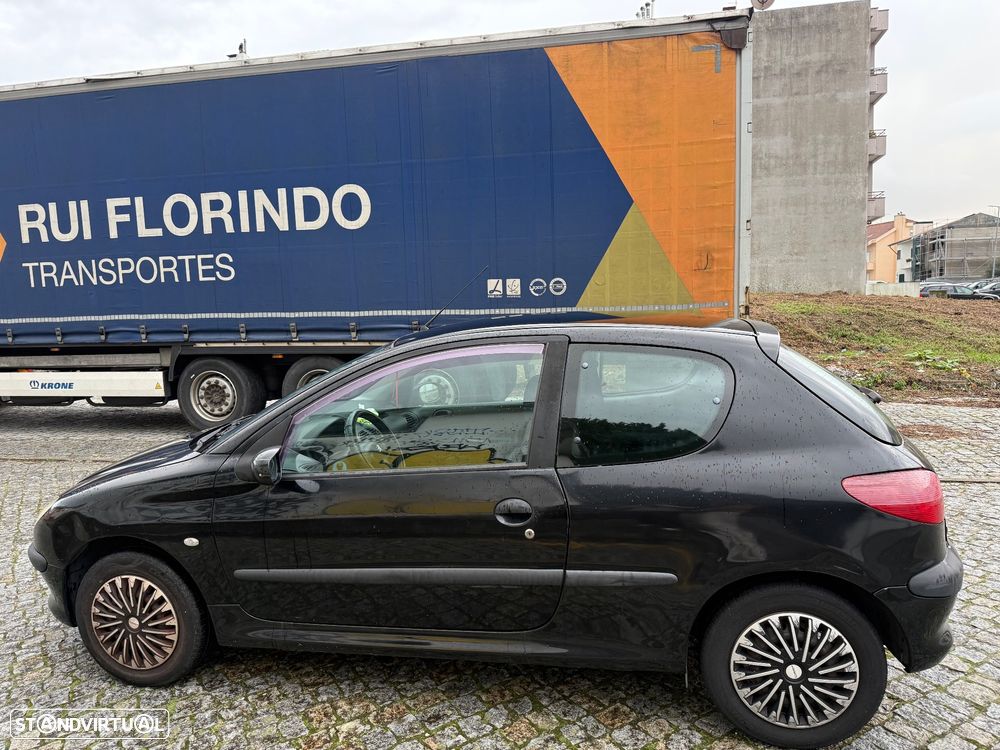 Peugeot 206 1.1 XR - 2