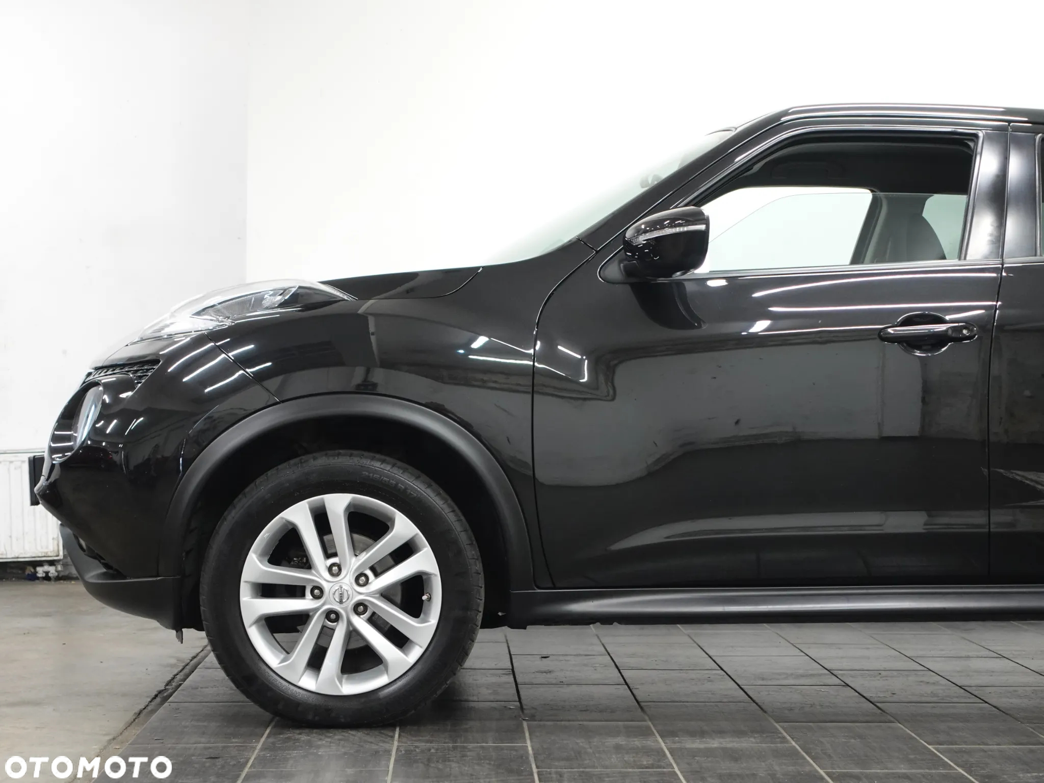 Nissan Juke 1.2 DIG-T Acenta EU6 - 17