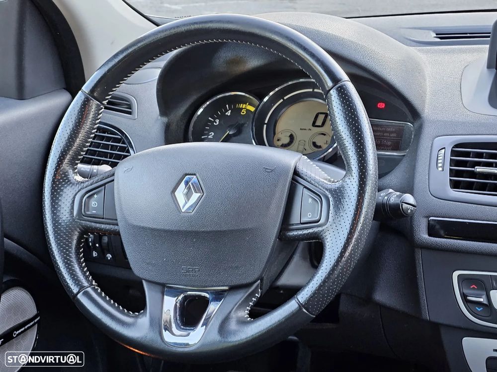 Renault Mégane Sport Tourer ENERGY dCi 130 Start & Stopp Bose Edition - 8