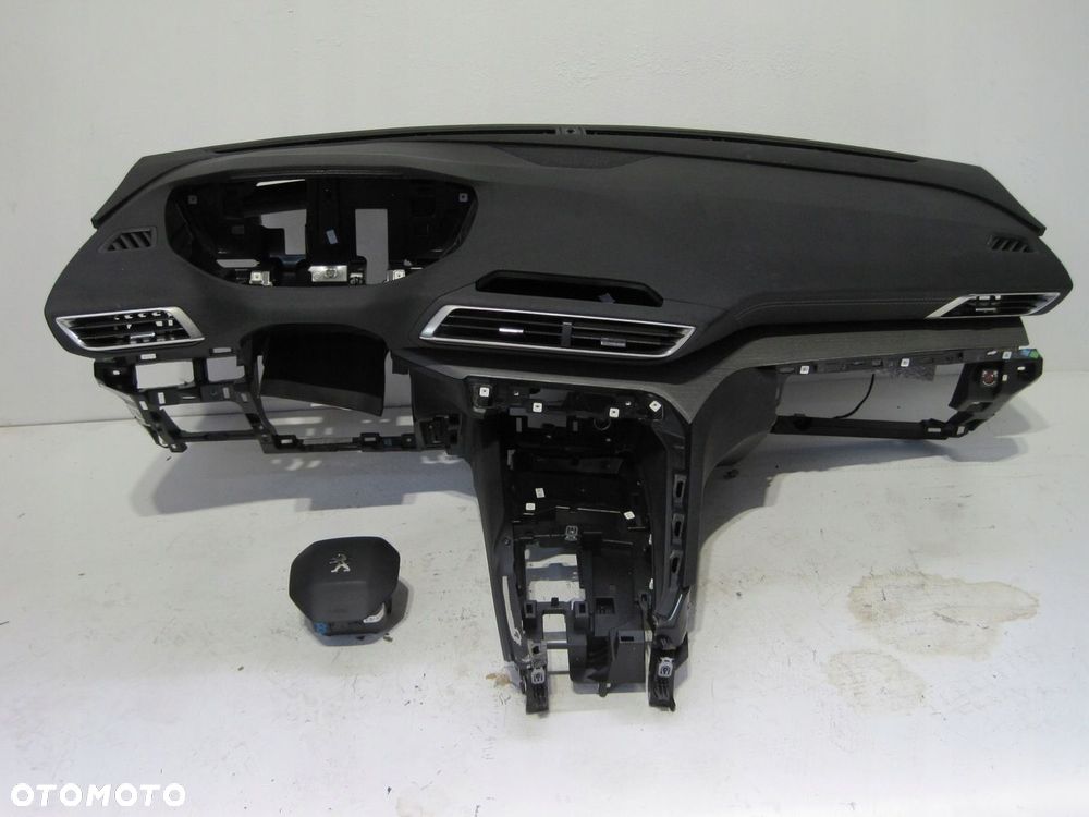 Konsola deska PEUGEOT 3008 II GT USZK - 3