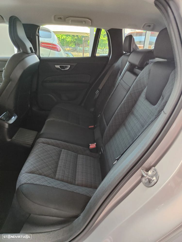 Volvo V60 2.0 T6 AWD TE Plus Bright - 15