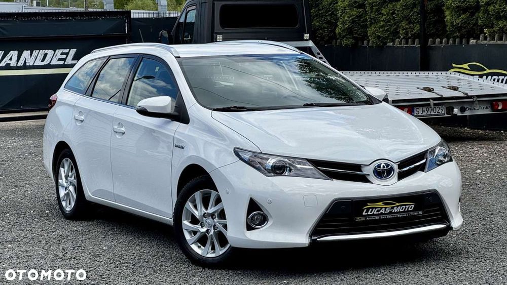 Toyota Auris - 3