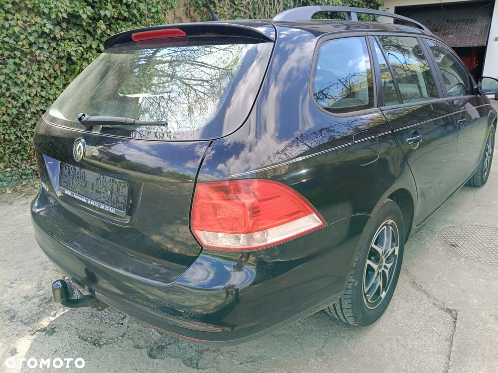 Volkswagen Golf 1.6 Team - 6