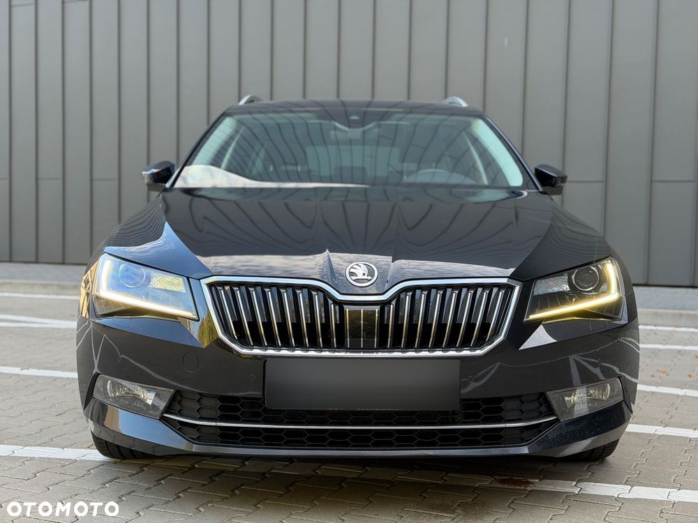 Skoda Superb 2.0 TDI 4x4 DSG Ambition - 2