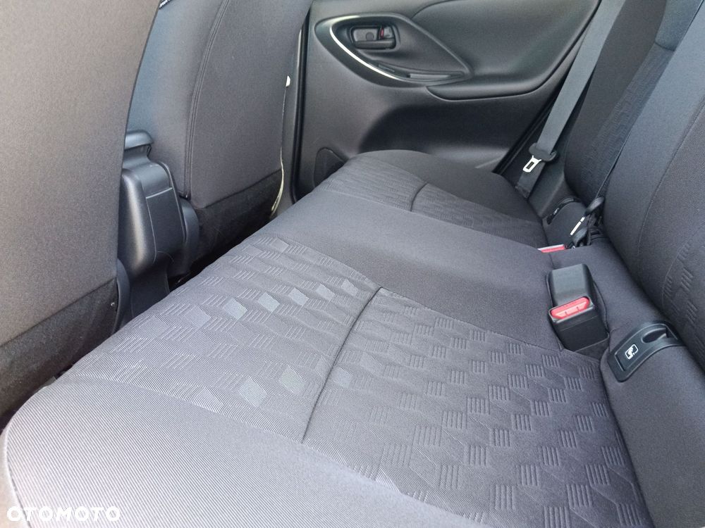 Toyota Yaris Hybrid 1.5 Style - 14