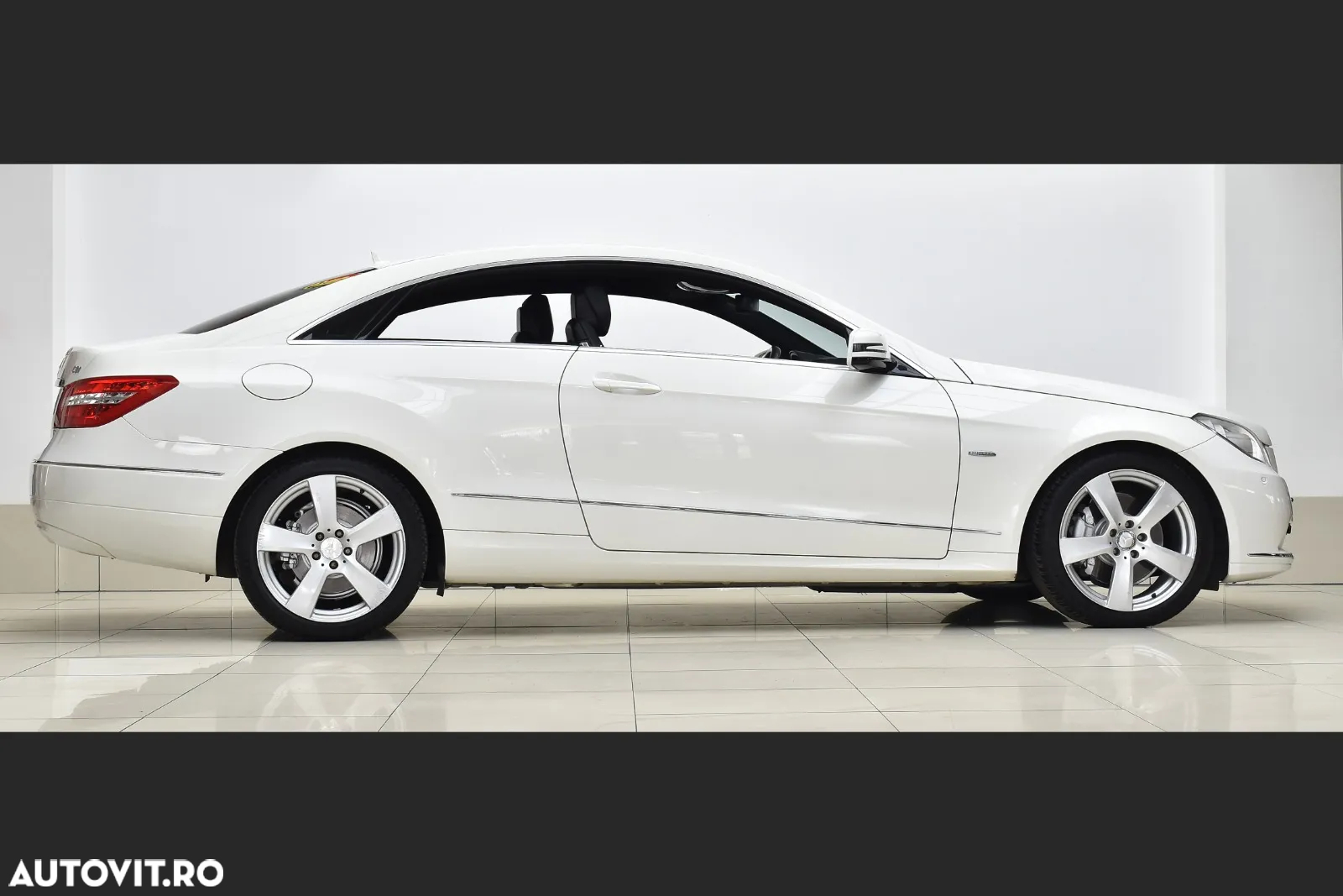 Mercedes-Benz E 250 CDI DPF Coupe BlueEFFICIENCY Automatik Avantgarde - 5