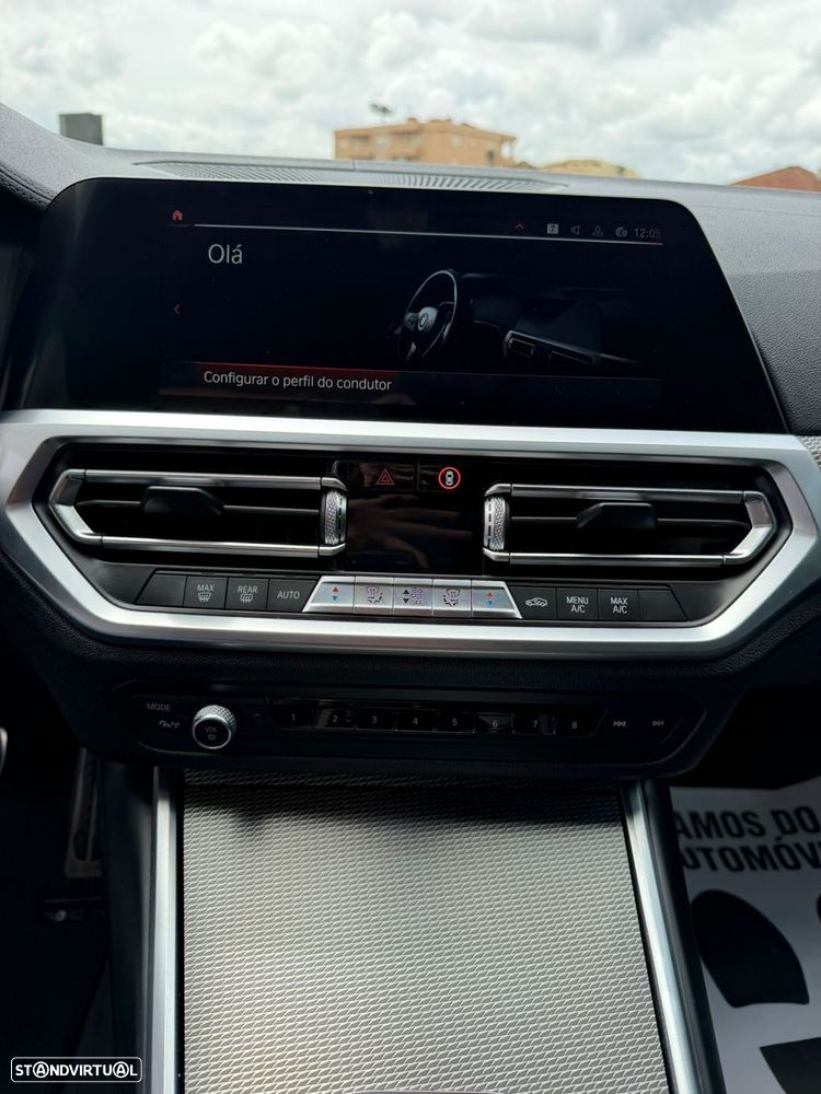 BMW 320 d Pack M Shadow Auto - 38