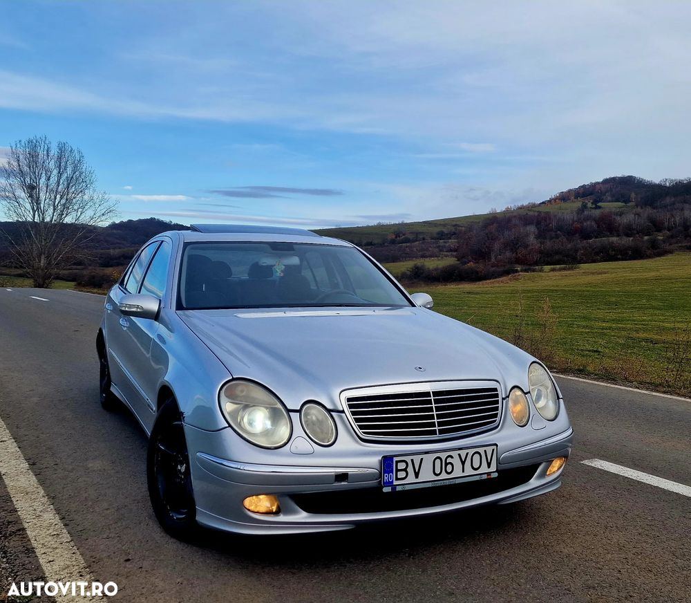 Mercedes-Benz W111 - 4