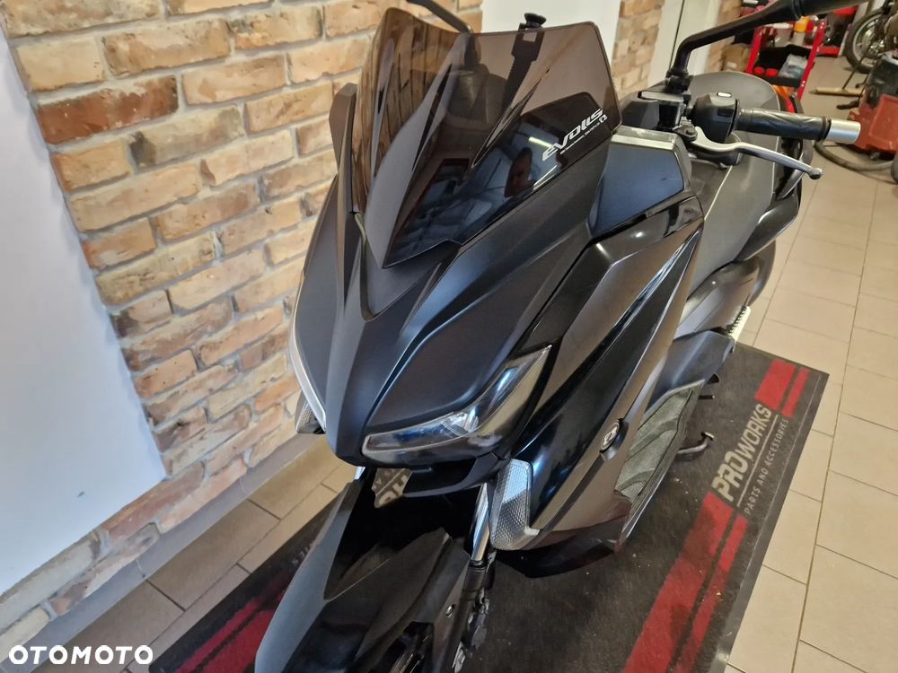 Yamaha X-max - 15