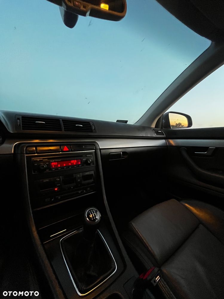 Audi A4 Limousine 2006 photo 5