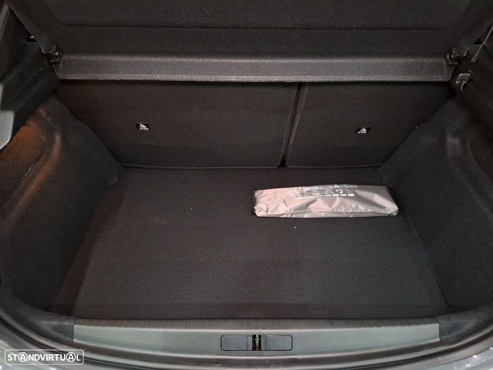 Peugeot 208 1.2 PureTech Allure - 23