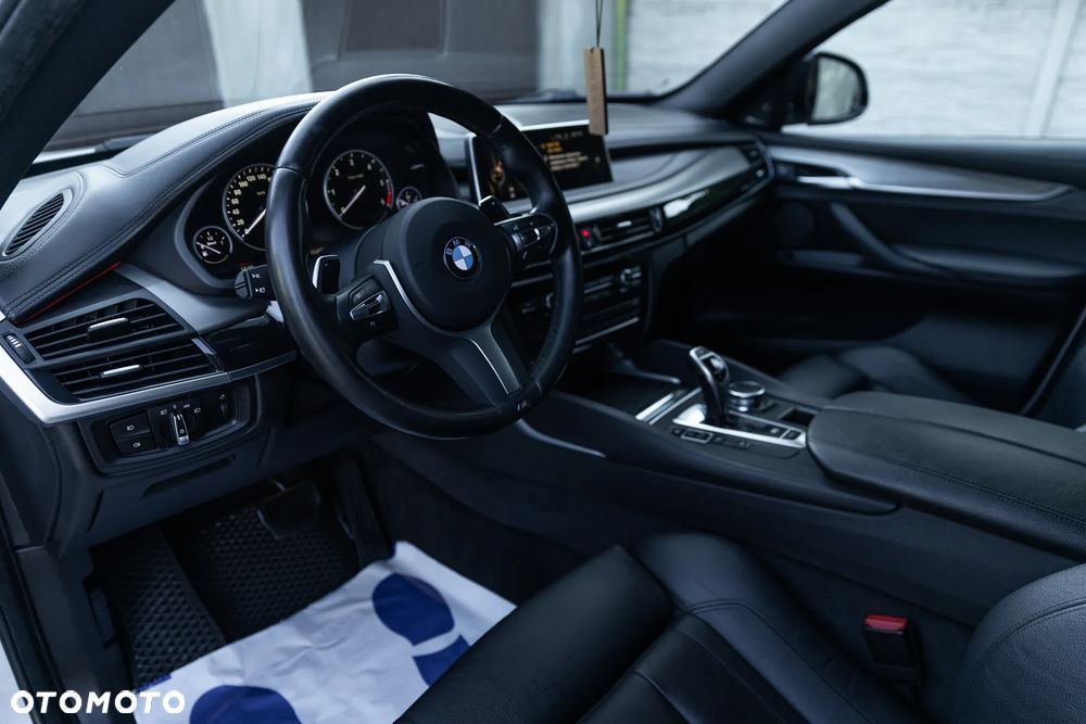 BMW X6 xDrive40d - 24