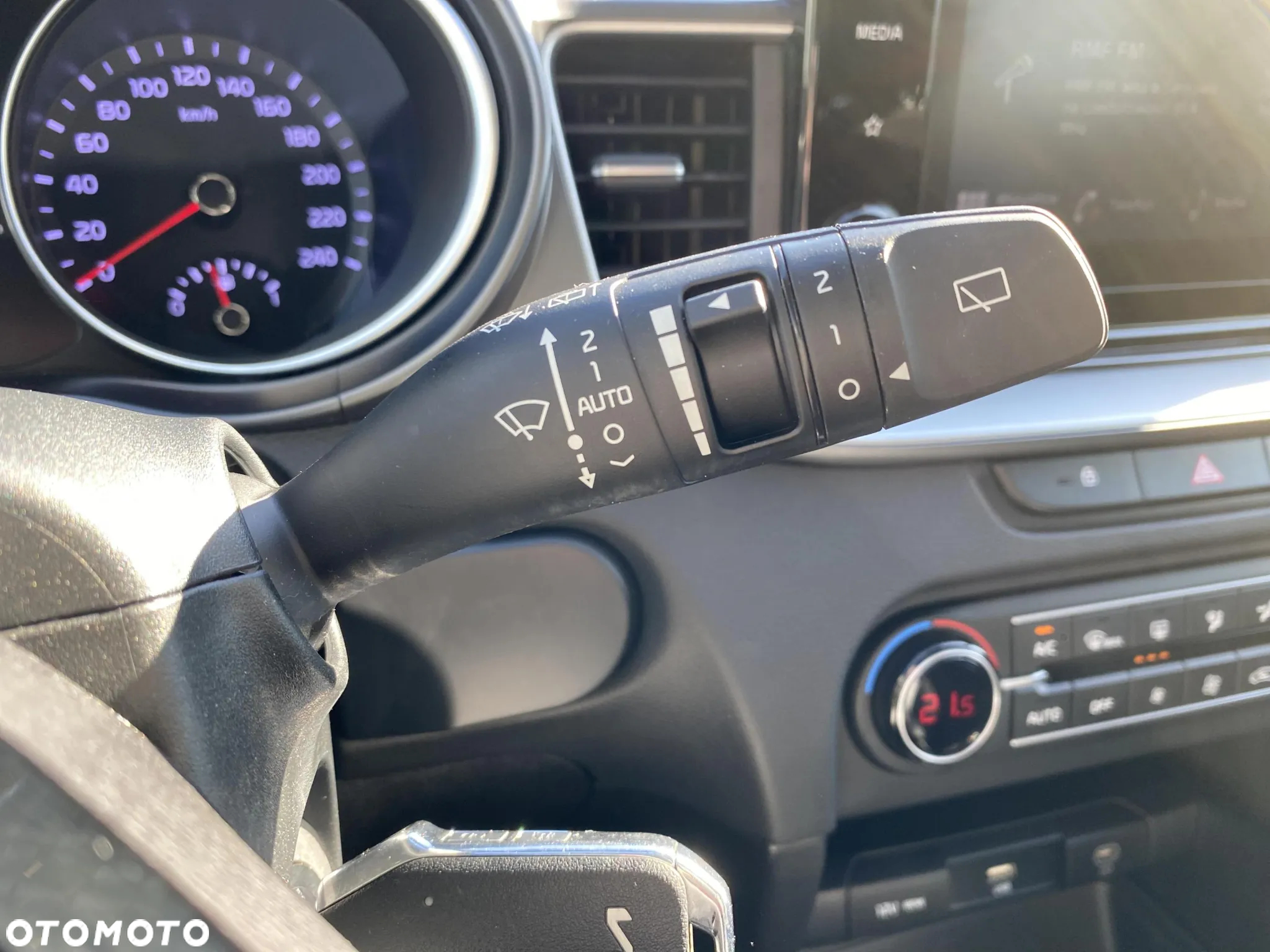Kia Ceed 1.5 T-GDI M - 20