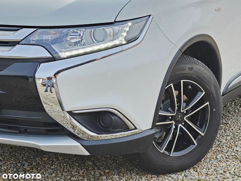 Mitsubishi Outlander 2.0 City Style 2WD - 21