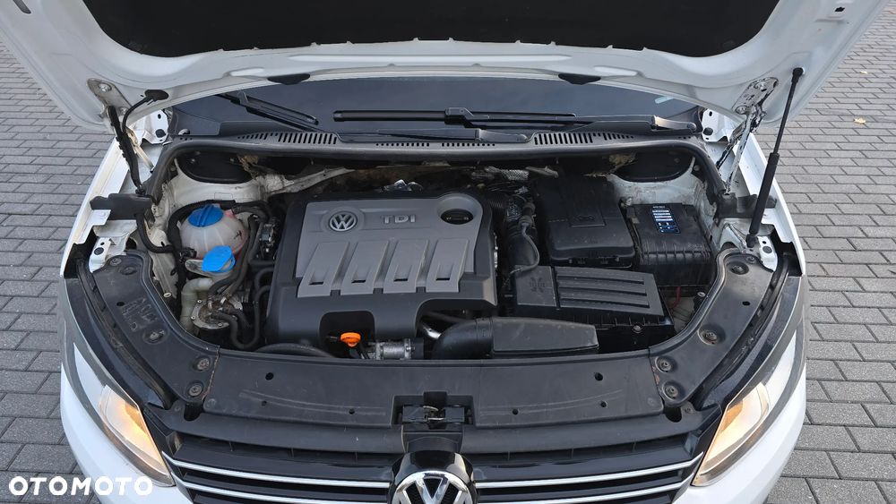 Volkswagen Touran 1.6 TDI DPF Highline - 13