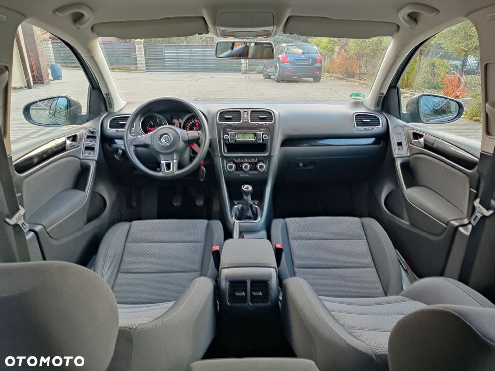 Volkswagen Golf ver-1-6-tdi-scr-comfortline - 7