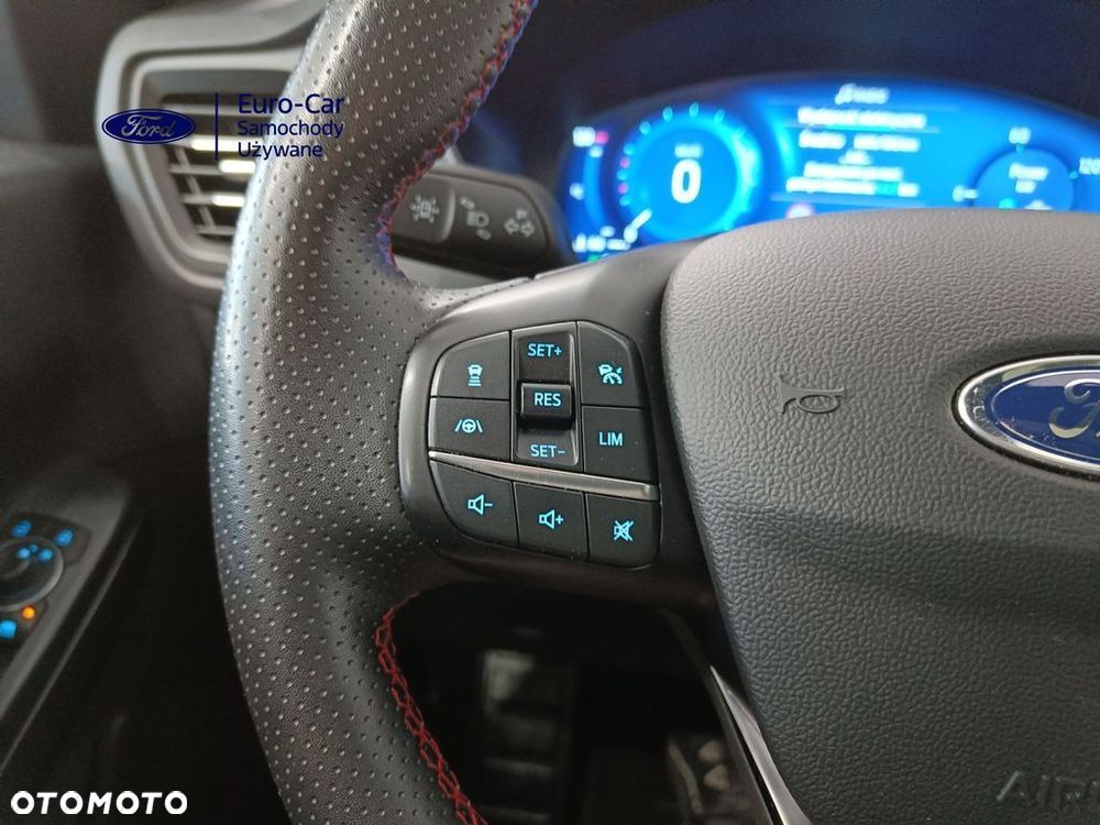 Ford Kuga 2.5 Duratec PHEV ST-LINE X - 24