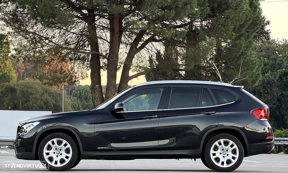 BMW X1 sDrive16d Sport Line - 7