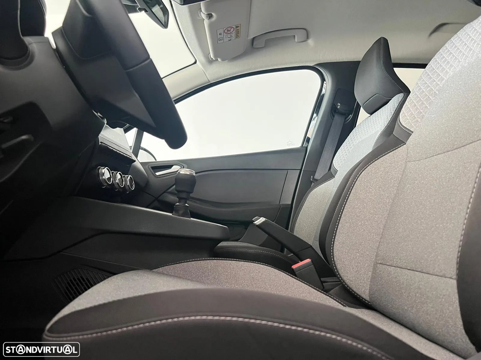 Mitsubishi Colt 1.0 MPI-T Invite - 10