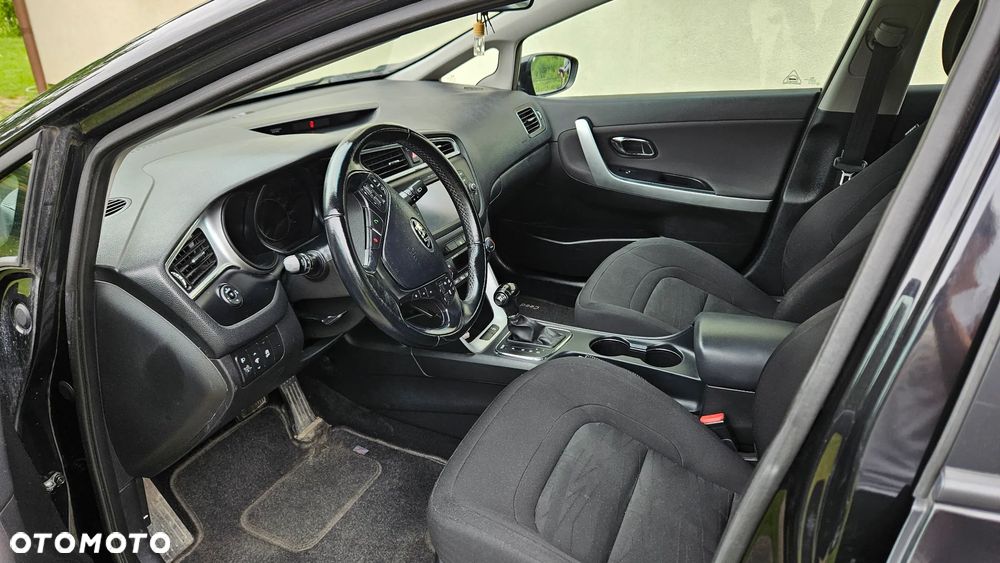 Kia Ceed 1.6 CRDi M DCT - 6