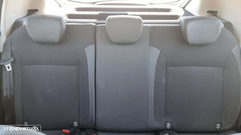Dacia Sandero - 14
