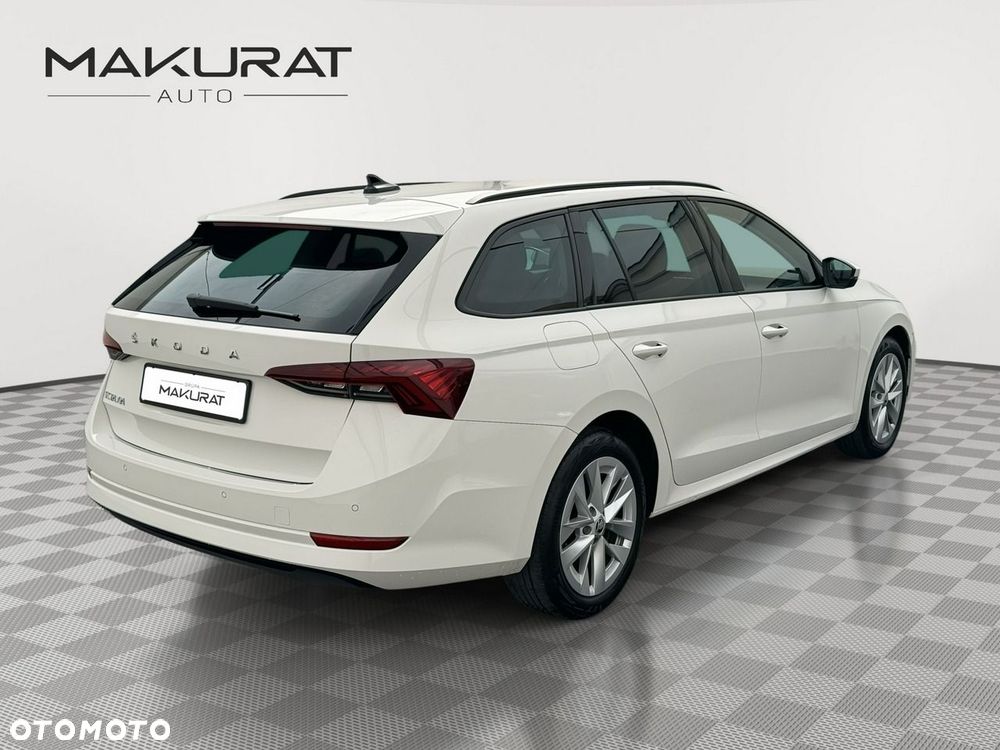 Skoda Octavia 2023 photo 4