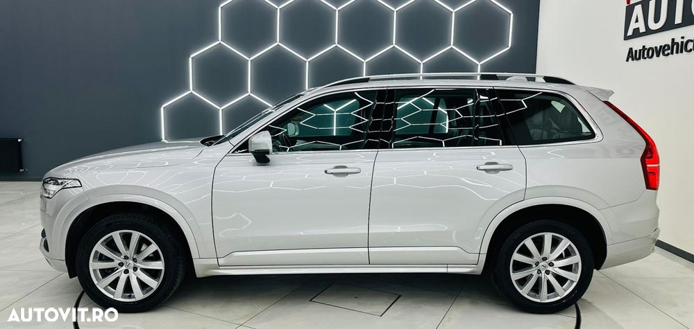 Volvo XC 90 D5 AWD Geartronic Momentum - 40