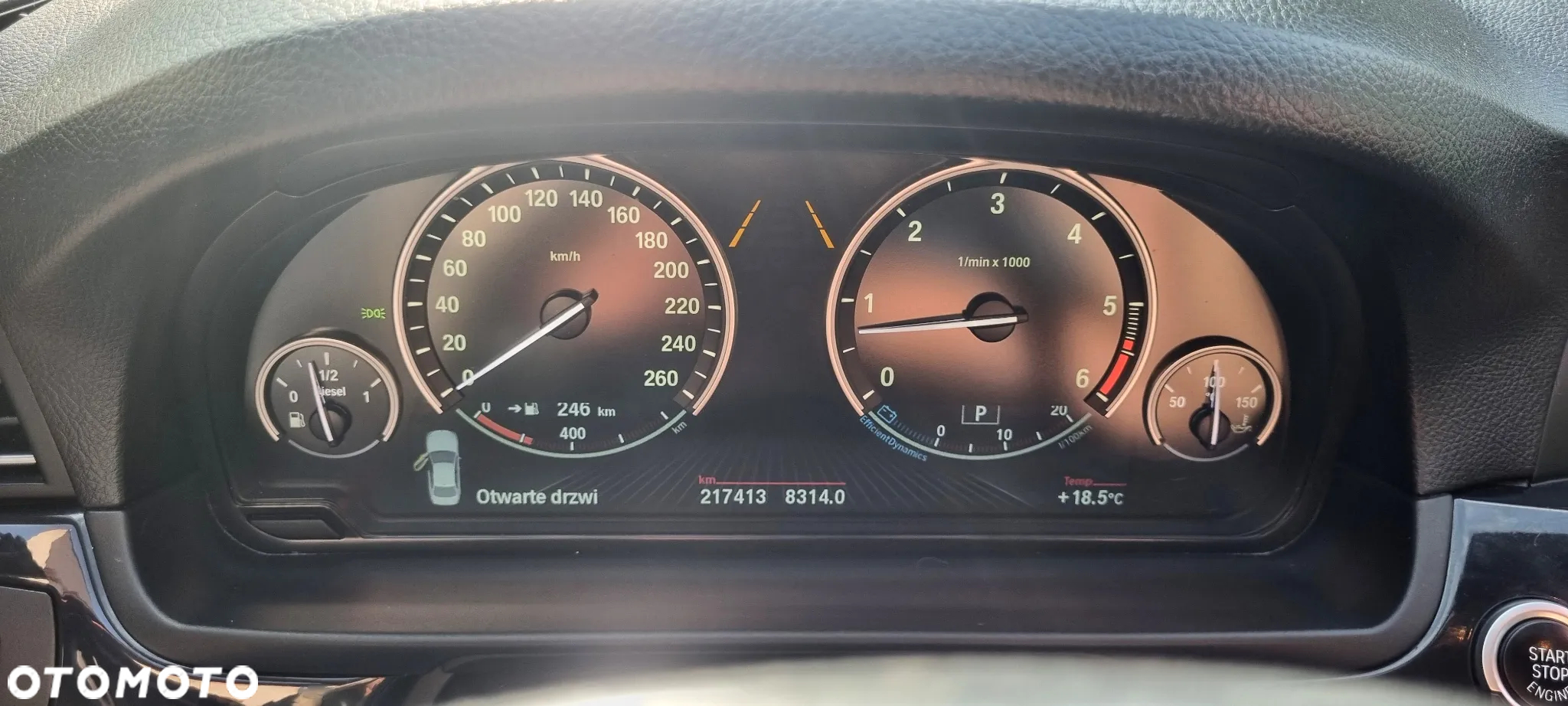 BMW Seria 5 530d xDrive Modern Line - 25