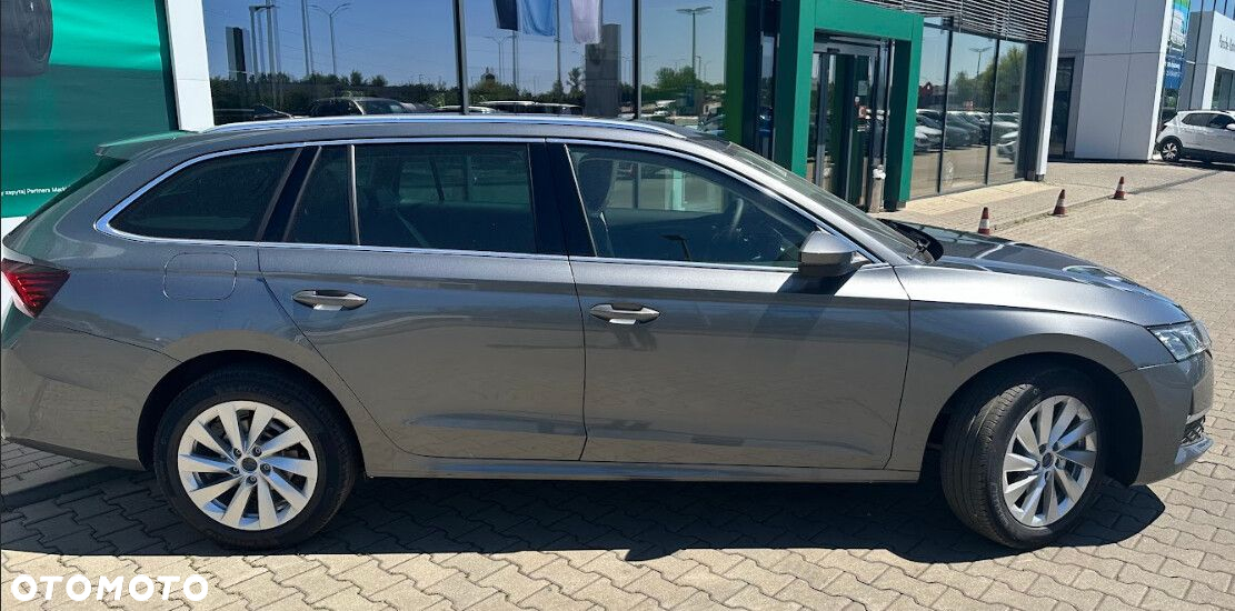 Skoda Octavia - 2
