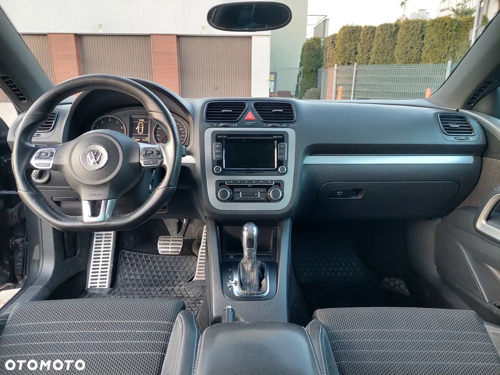 Volkswagen Scirocco 2.0 TSI DSG - 11